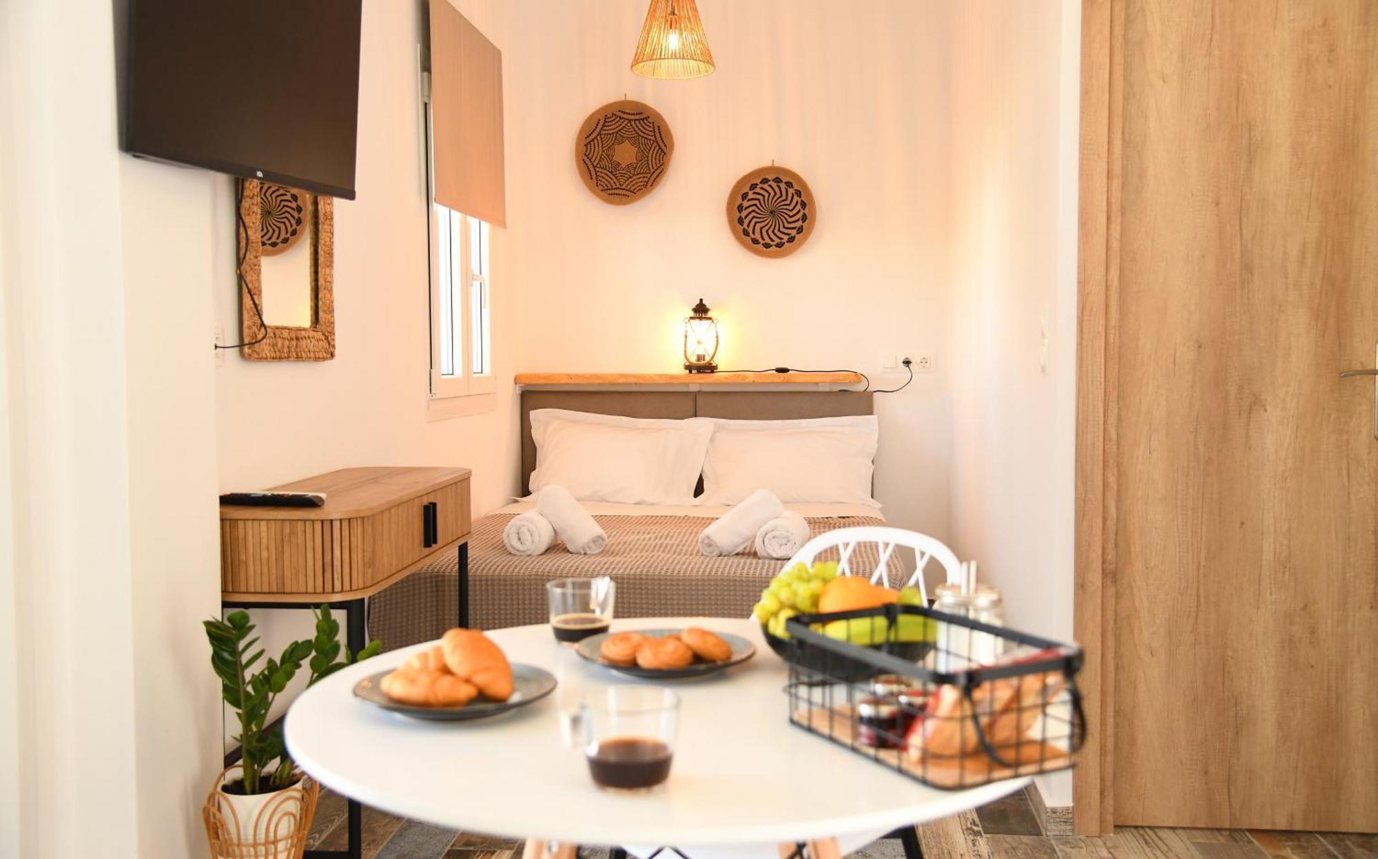 Petite Studios Batsi Batsi  Bagian luar foto